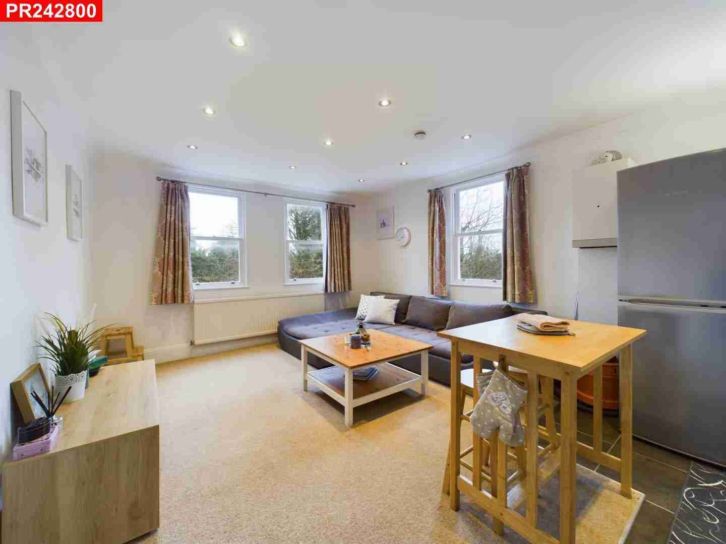 House West Hill in Greater London