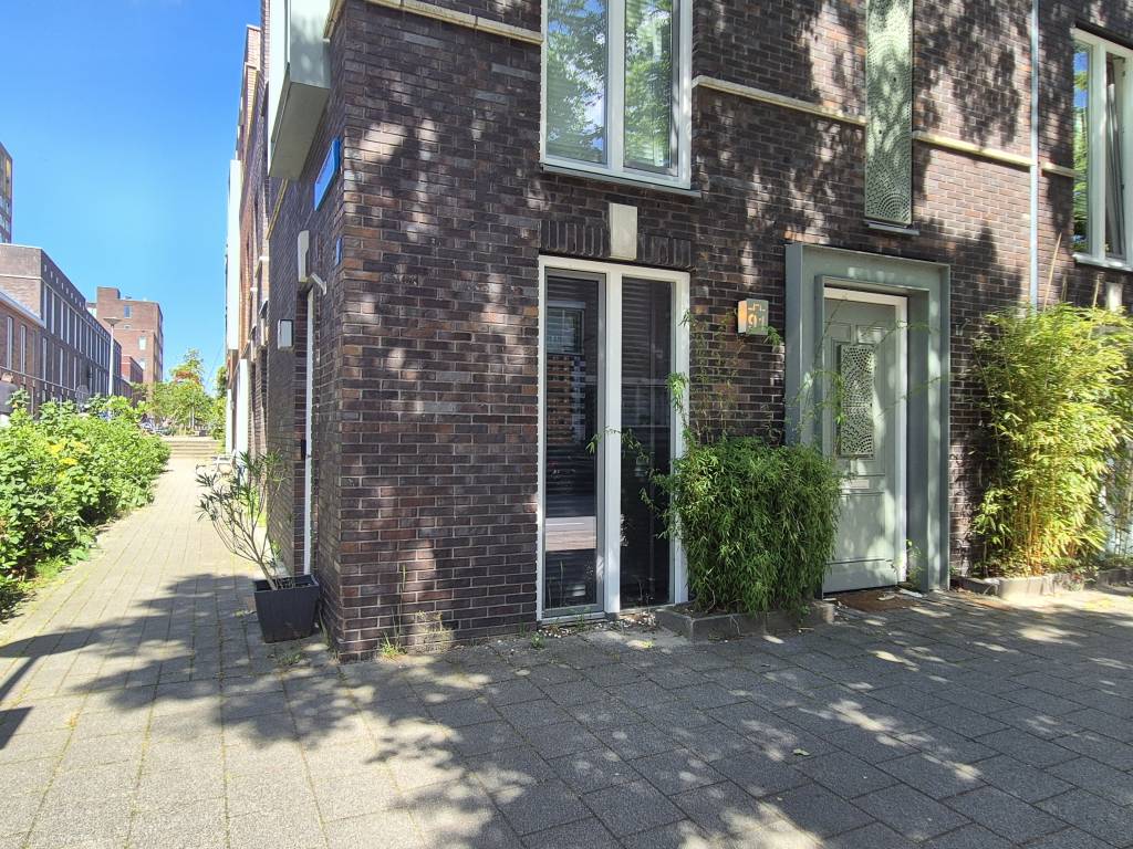 House Roentgenstraat in Rotterdam