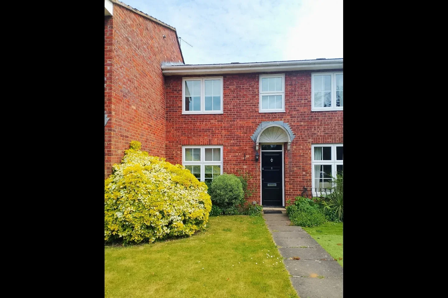 House Spencers Lane in Cookham Rise