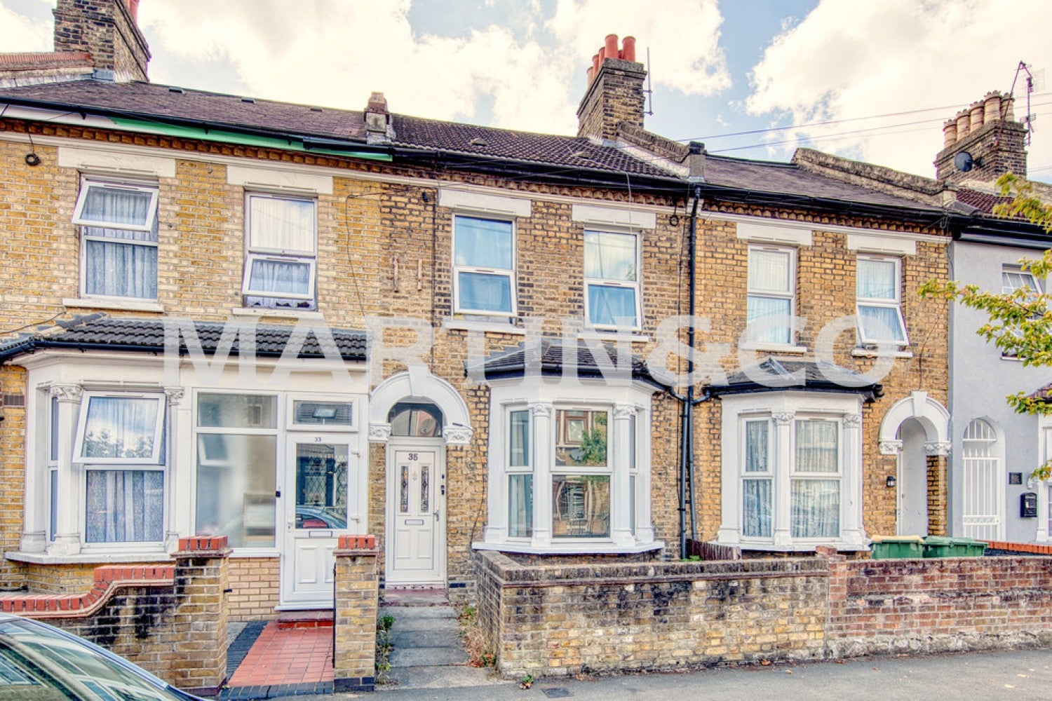 Flat Shaftesbury Road in Greater London