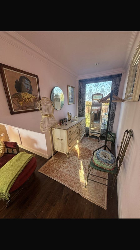 Room Nelson Road in Greater London