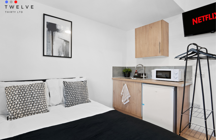 Flat Carmichael Road in Greater London
