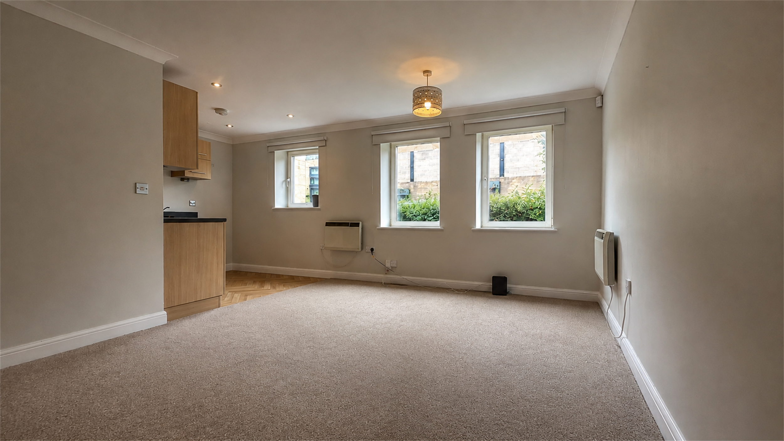 Flat Orchard Place in Southampton