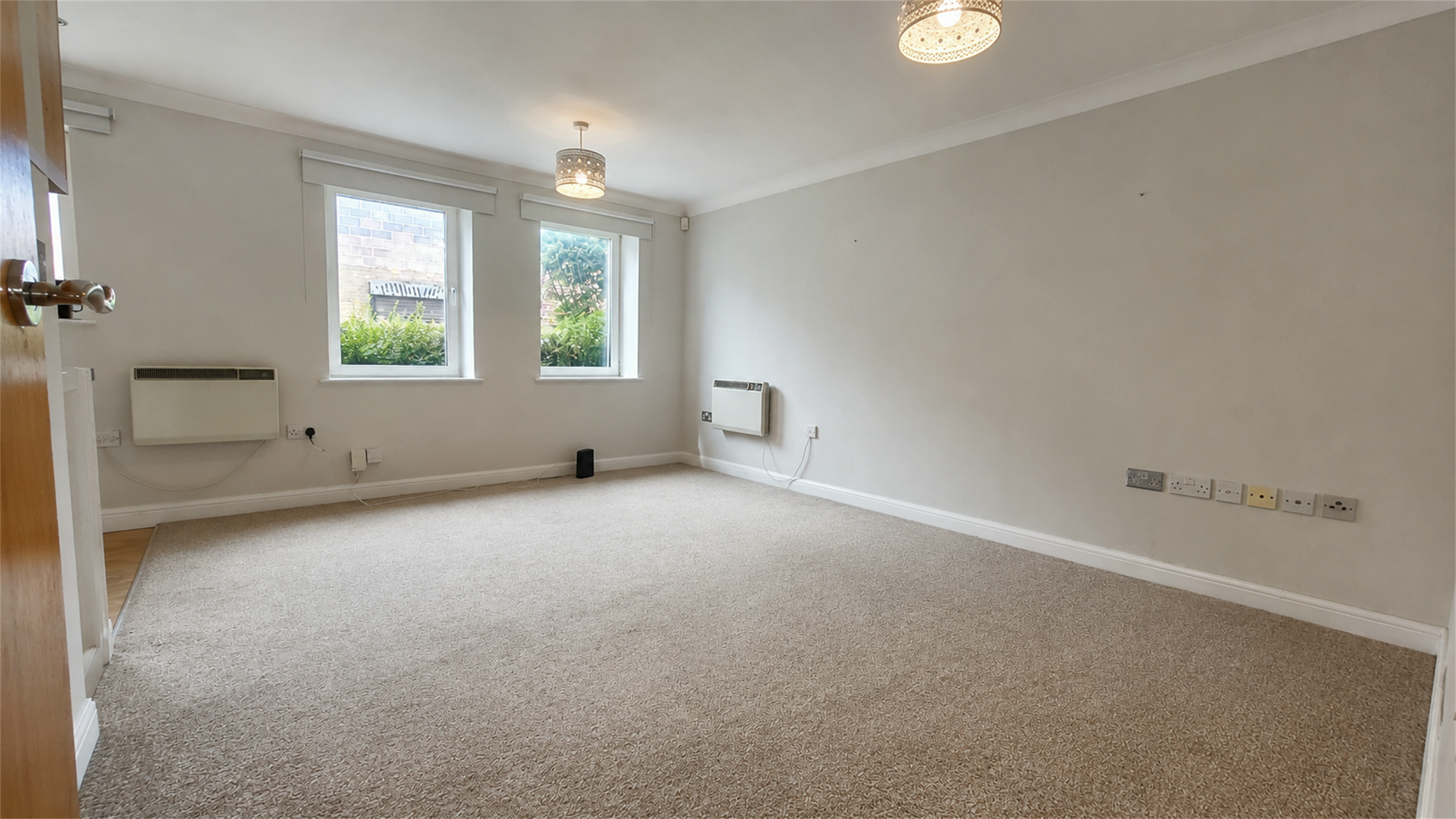 Flat Orchard Place in Southampton
