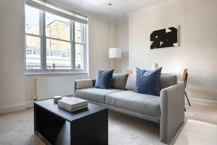 Flat Nottingham Place in City of Westminster