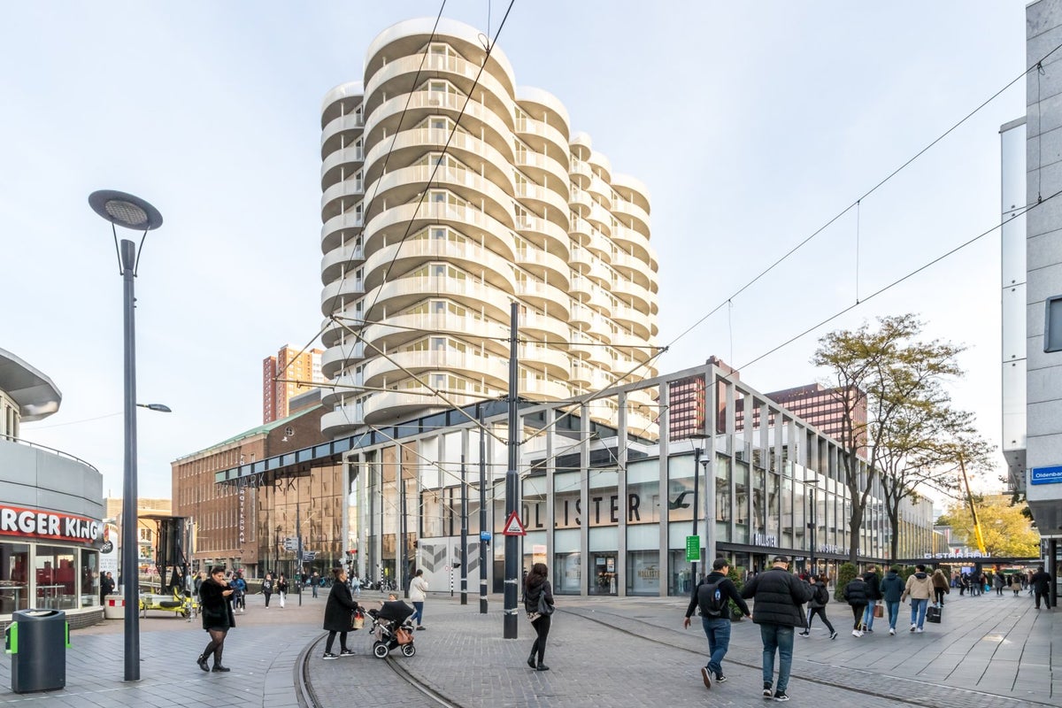 Appartement te huur in Rotterdam – Van Oldenbarneveltplaats – foto 1