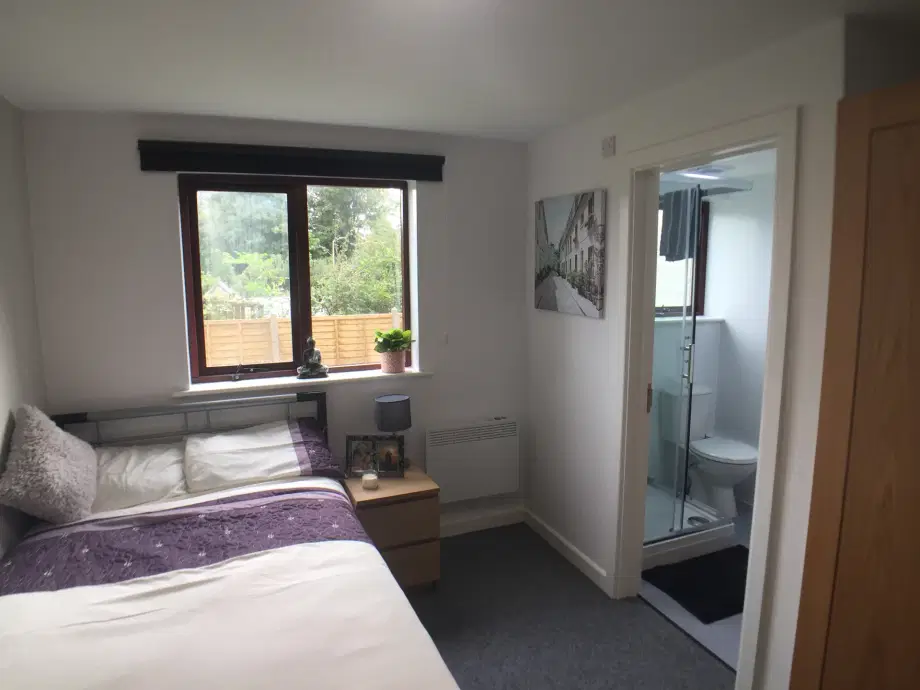 Room Kingfisher Way in Charnwood