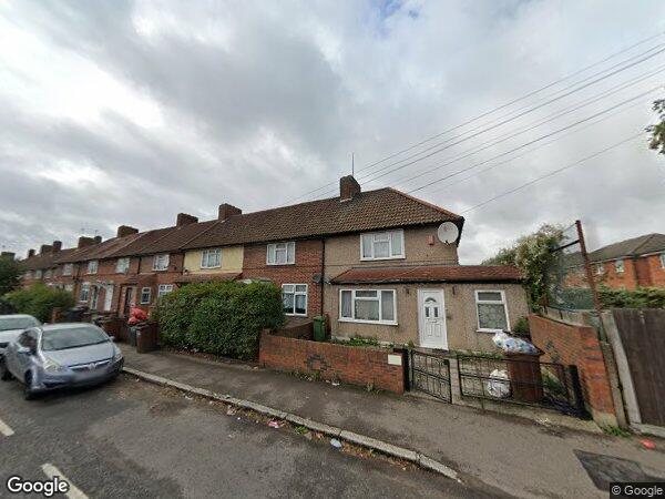 House Porters Avenue in Greater London