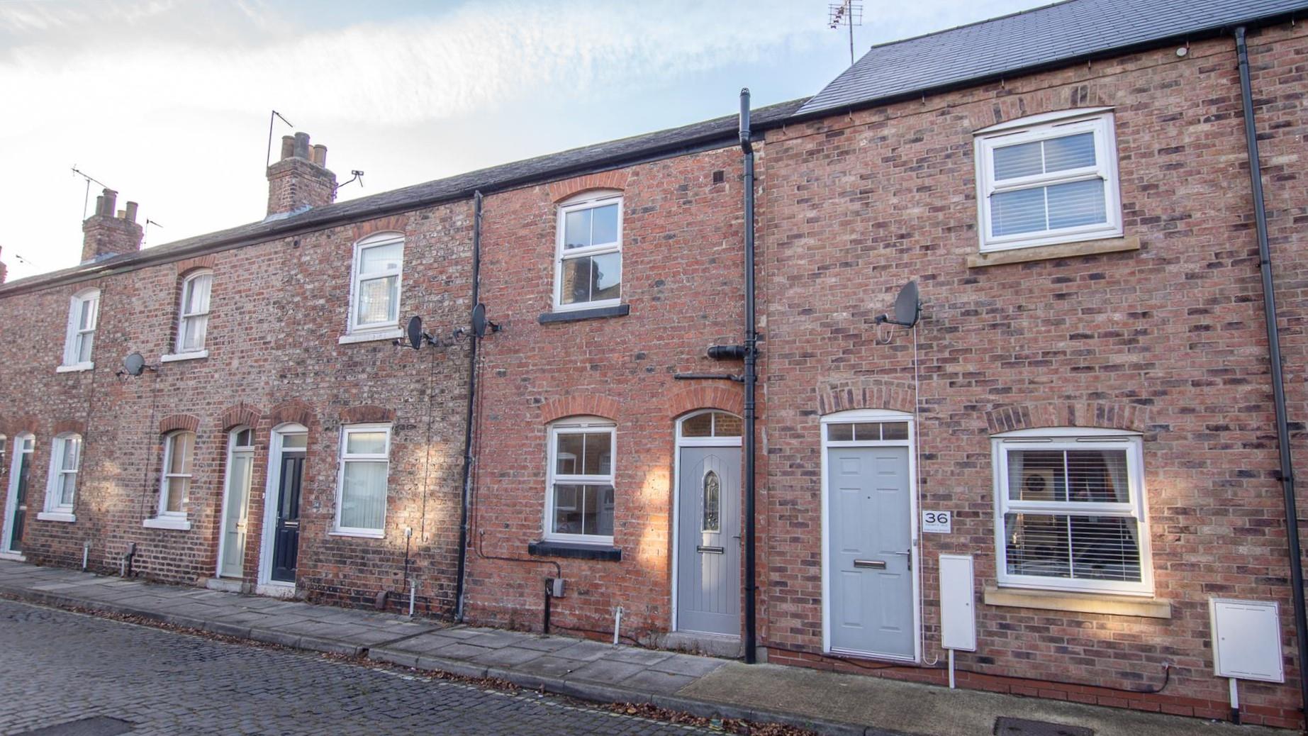 House Carleton Street in York