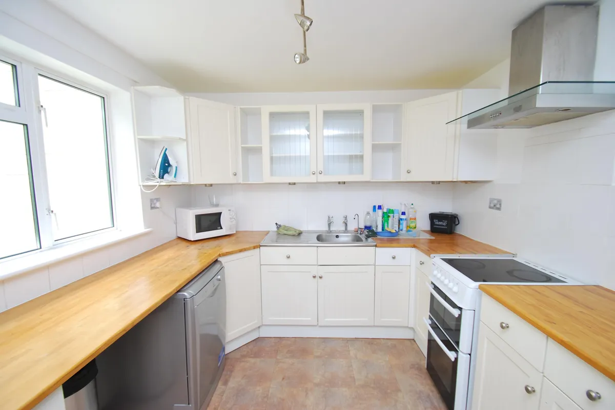 Flat Pitman Court in Bath