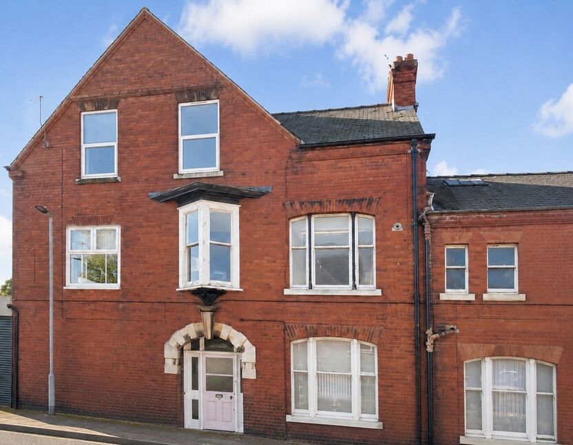 Flat Holderness Road in Kingston Upon Hull