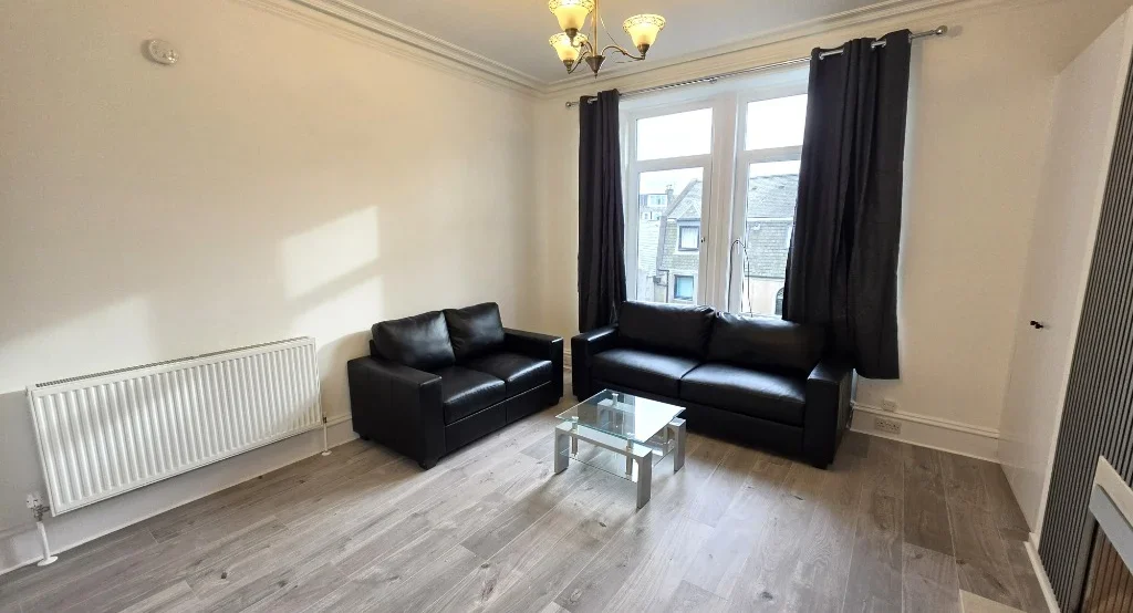 Flat Mid Stocket Road in Aberdeen City