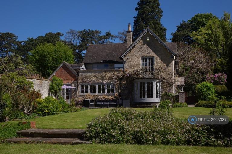 House A4095 in Cherwell District