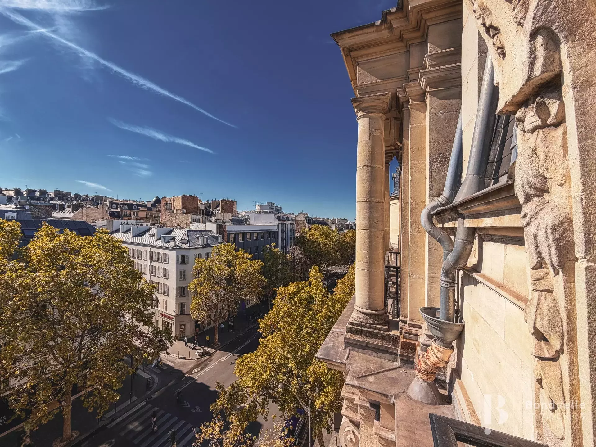 Flat Avenue des Ternes in Paris