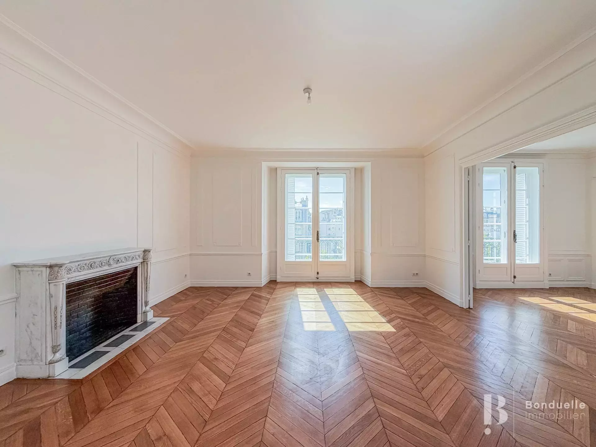 Flat Avenue des Ternes in Paris