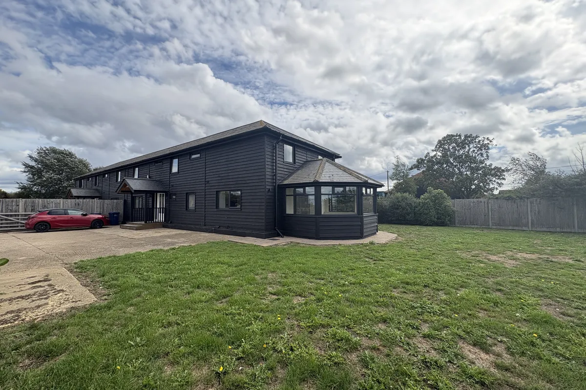 House Day's Lode Road in Fenland District