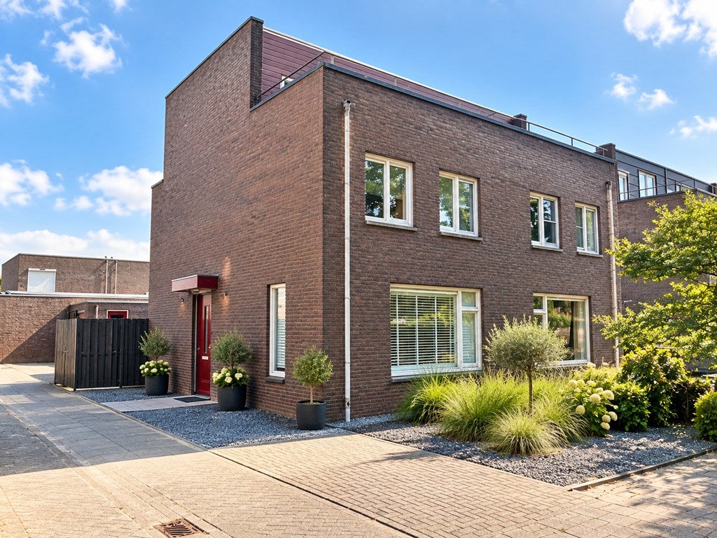 Huis Eykerstokweg 38 a in Heythuysen