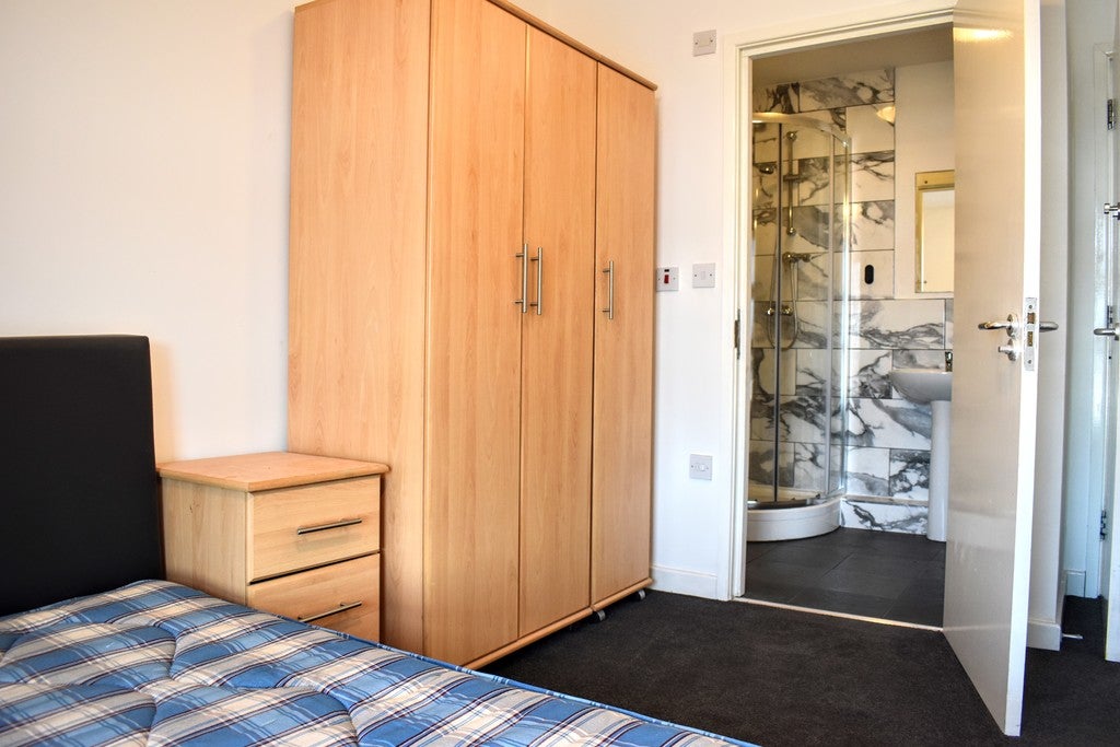Flat Plymouth Grove in Manchester