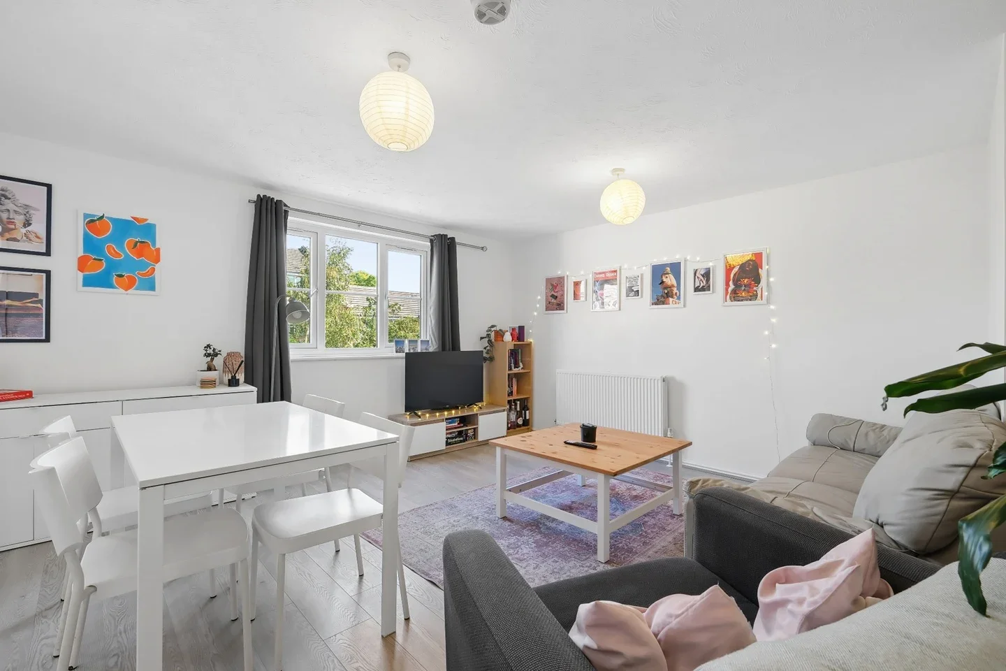 Flat Alpine Grove in Greater London