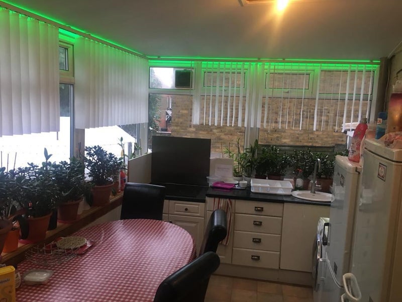 Room Vincent Road in Greater London
