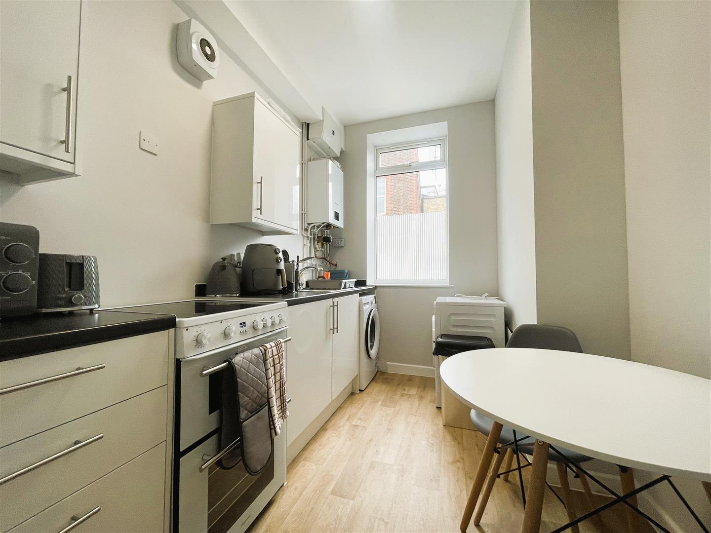 Flat North Street in Strood