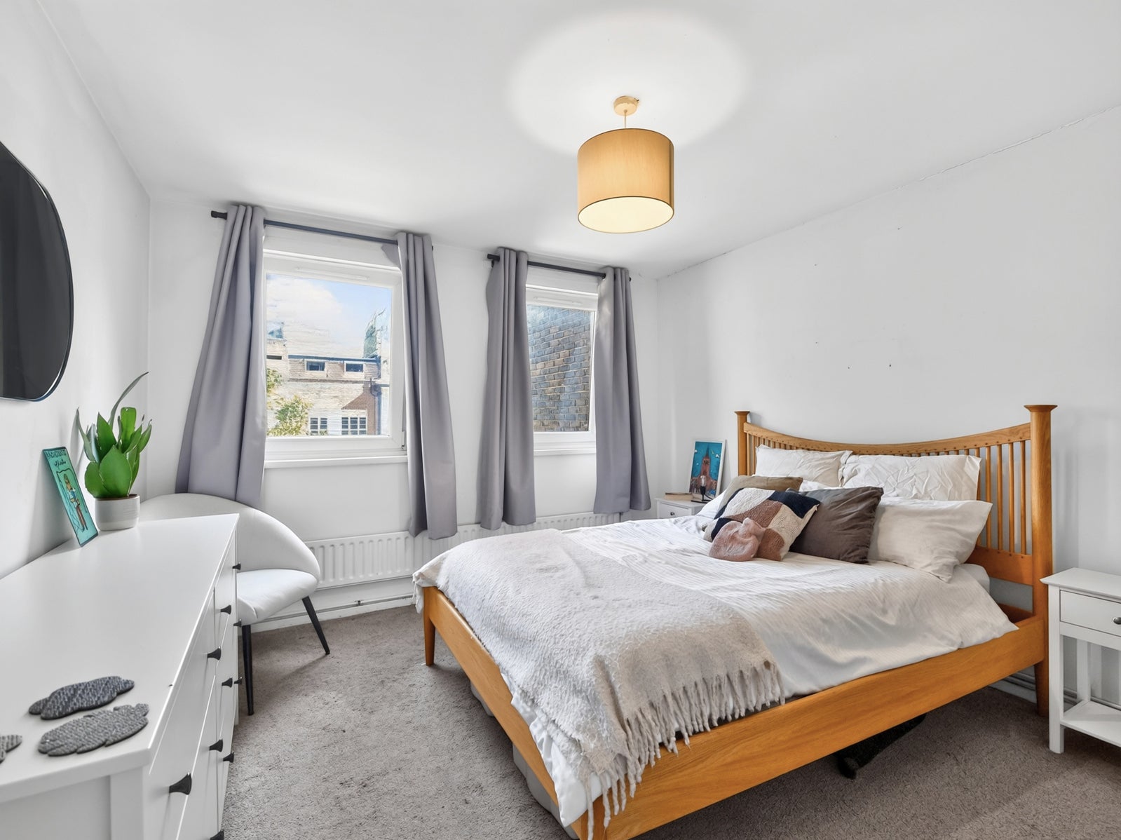 Flat Hamilton Park in Greater London
