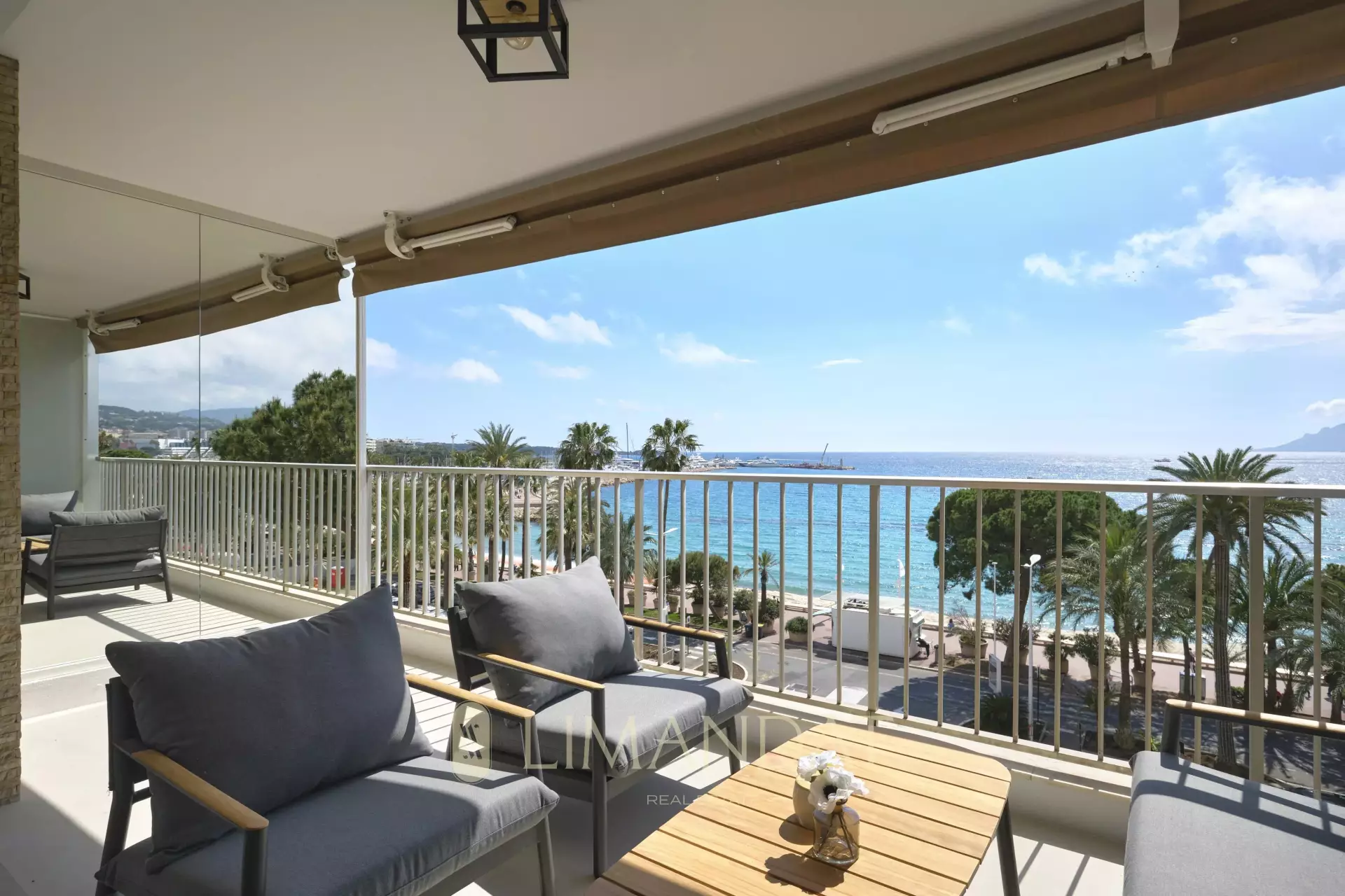 Flat Boulevard de la Croisette in Cannes