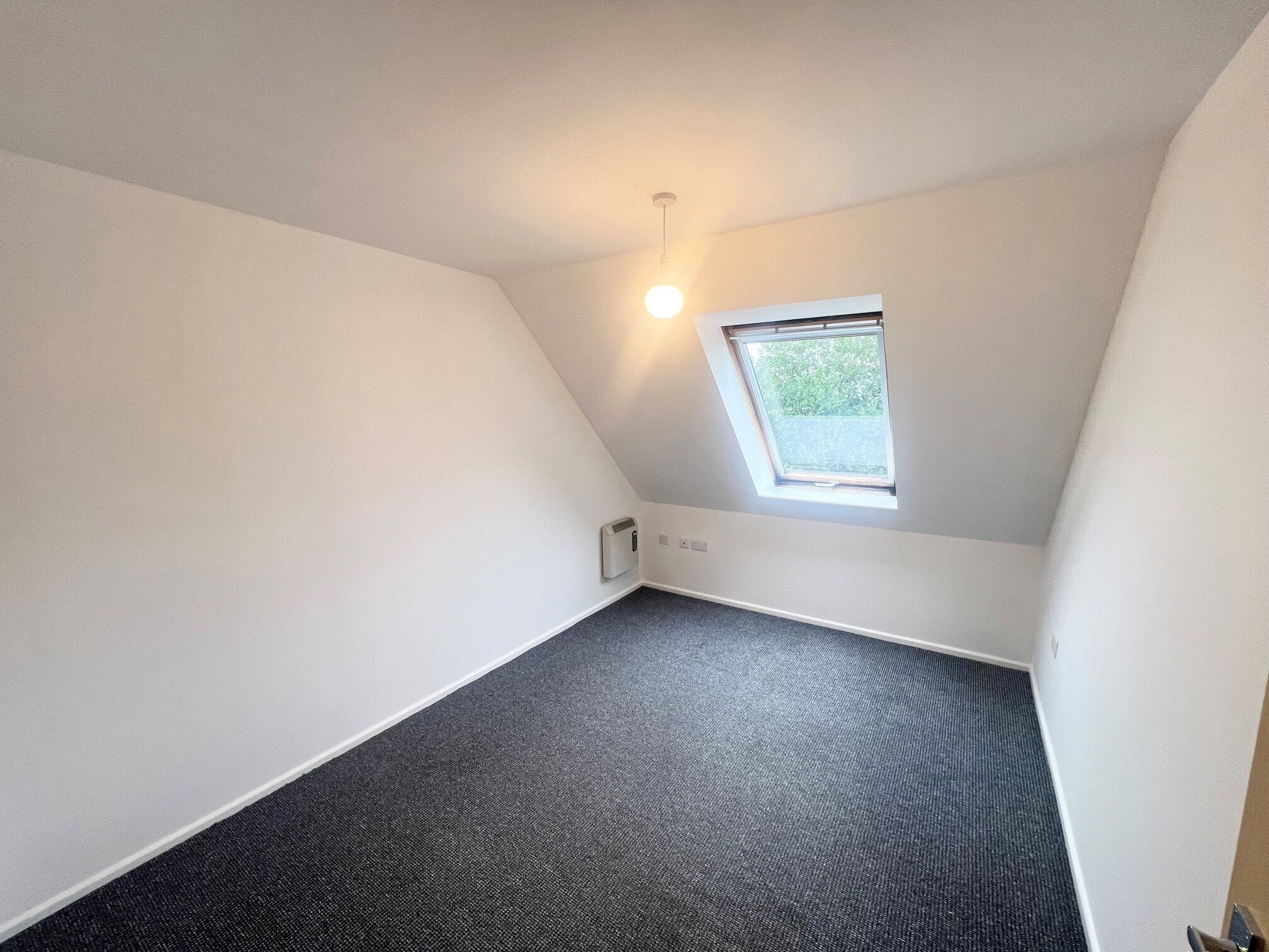 Flat Avonmouth Road in Bristol