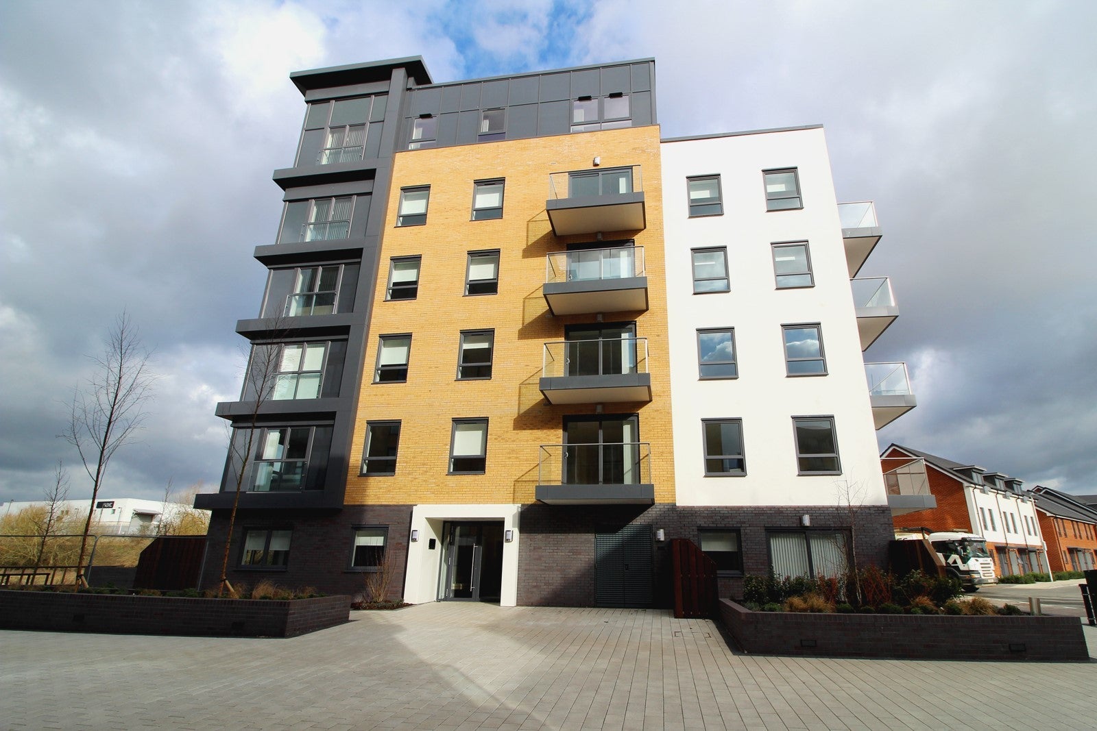 Flat Drake Way in Reading
