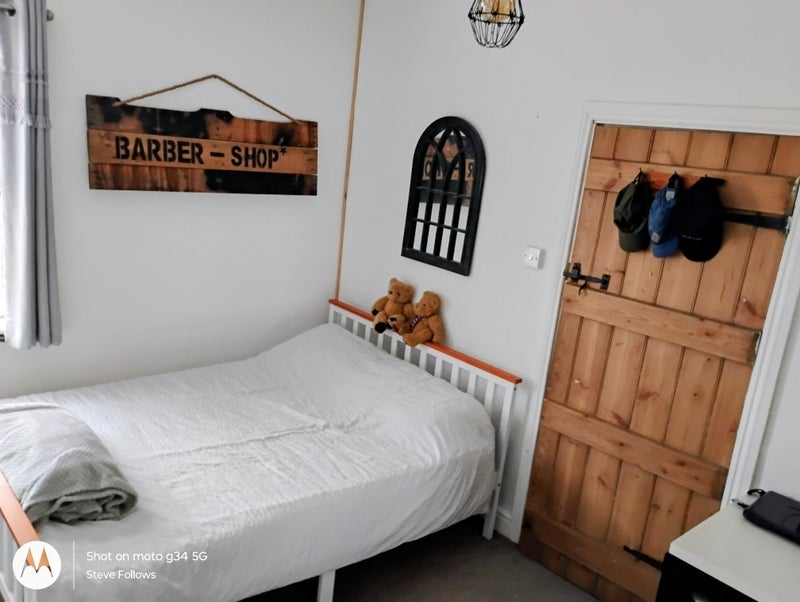 Room Smithfield Road in East Staffordshire