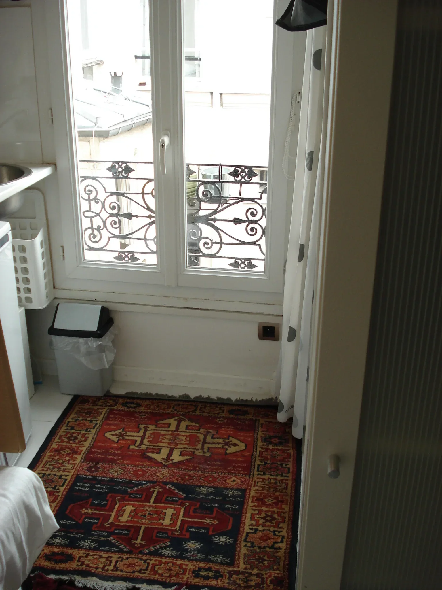 Flat Rue Saint-Bernard in Paris