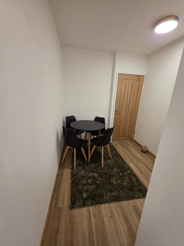Room Lincoln Avenue in Bournemouth