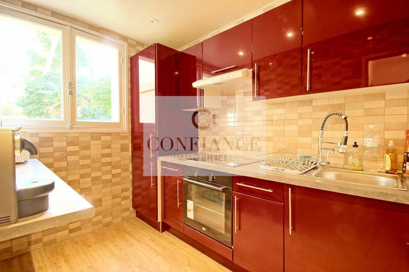 Appartement Avenue des Mandariniers à Nice