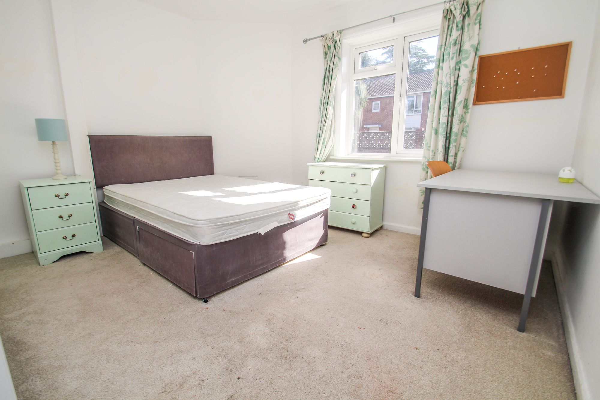 Room Brassey Road in Bournemouth
