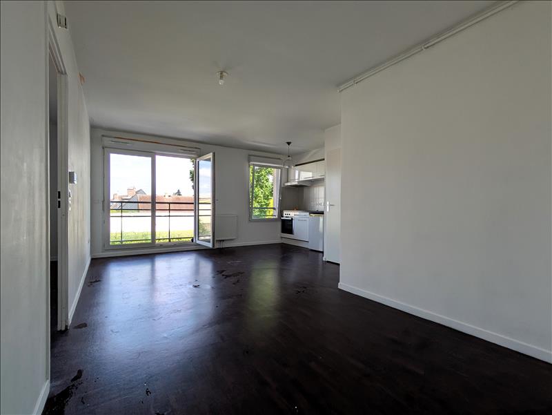 Flat Rue du Capitaine Louis Madiot in Douai