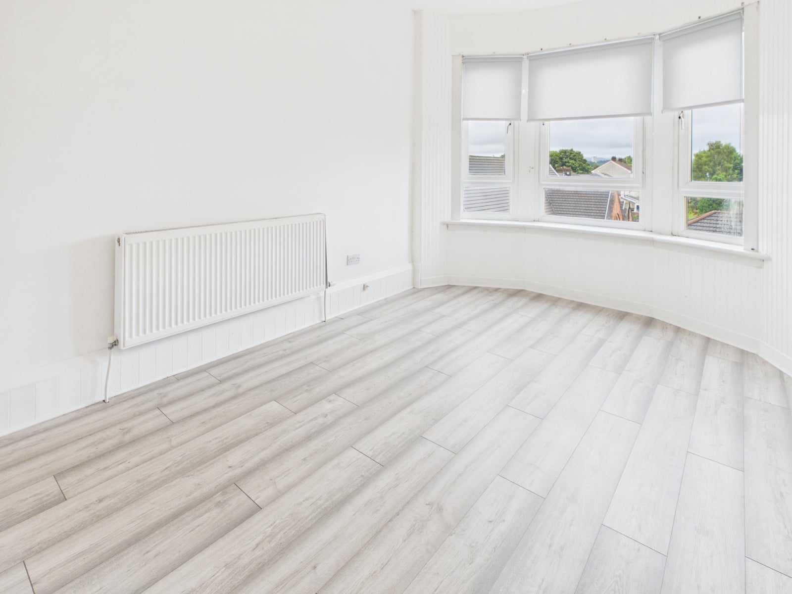 Flat Dumbarton Road in Glasgow