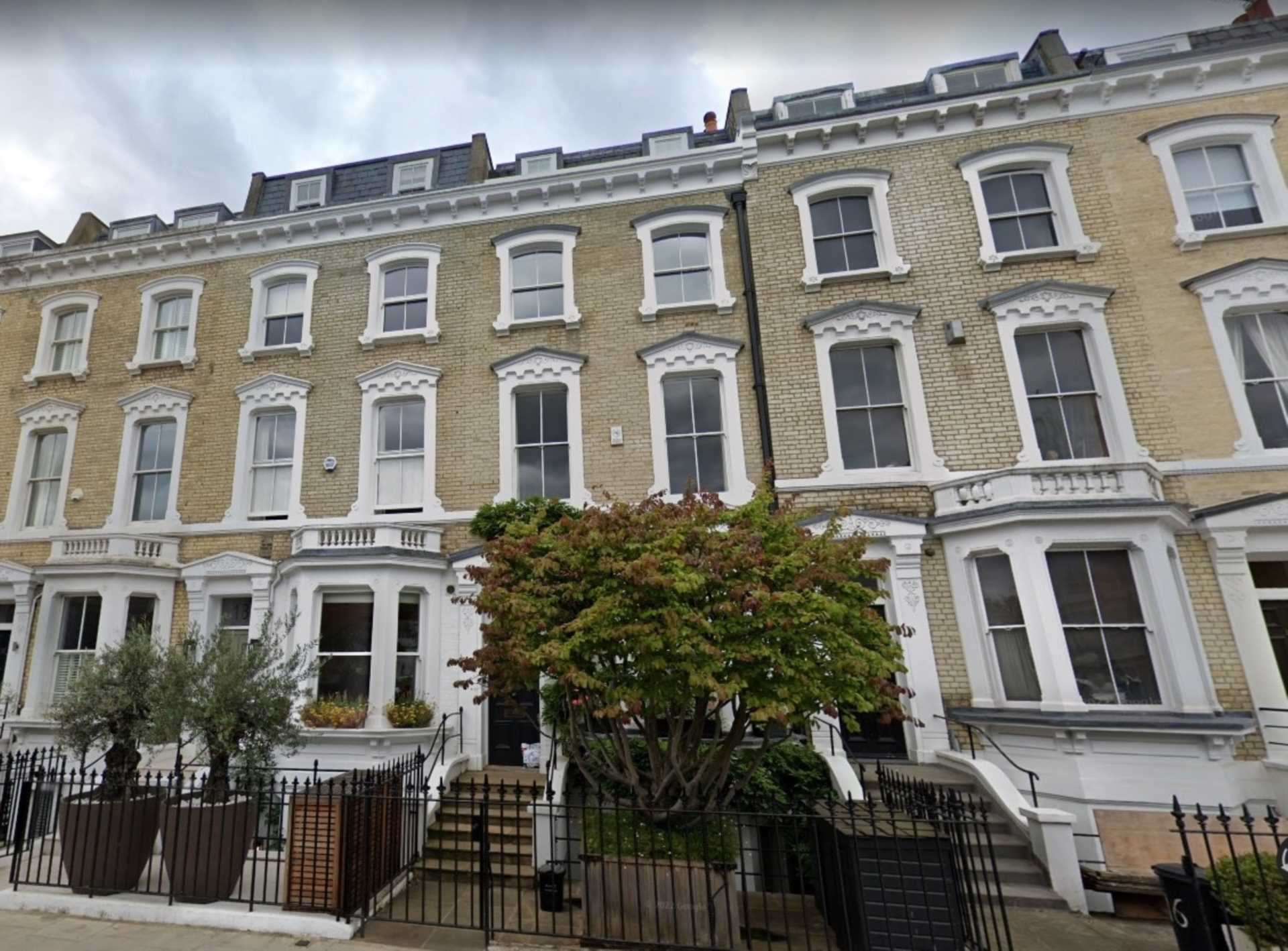 House Glebe Place in Greater London