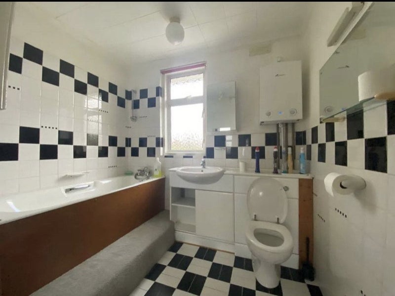 Room Kingsway in Greater London