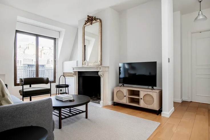 Appartement Passage Commun F8 à Paris