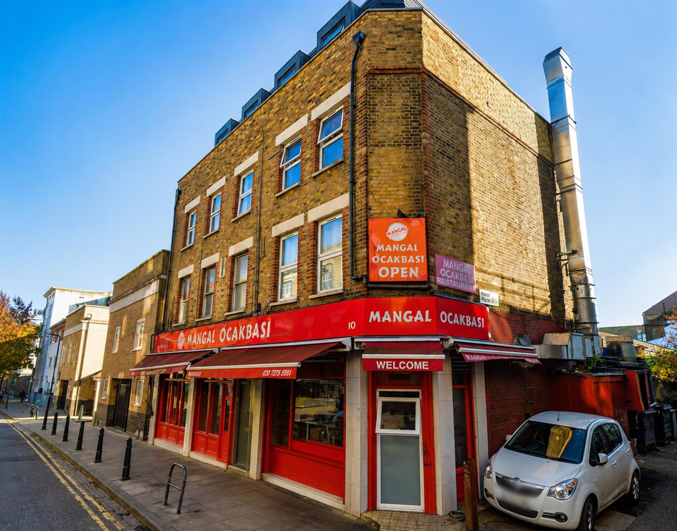 Flat Arcola Street in Greater London