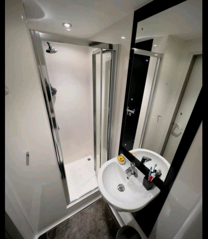 Room Hales Street in Coventry