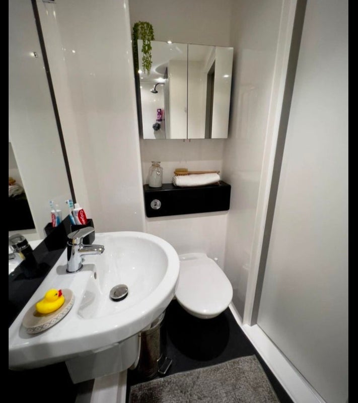 Room Hales Street in Coventry