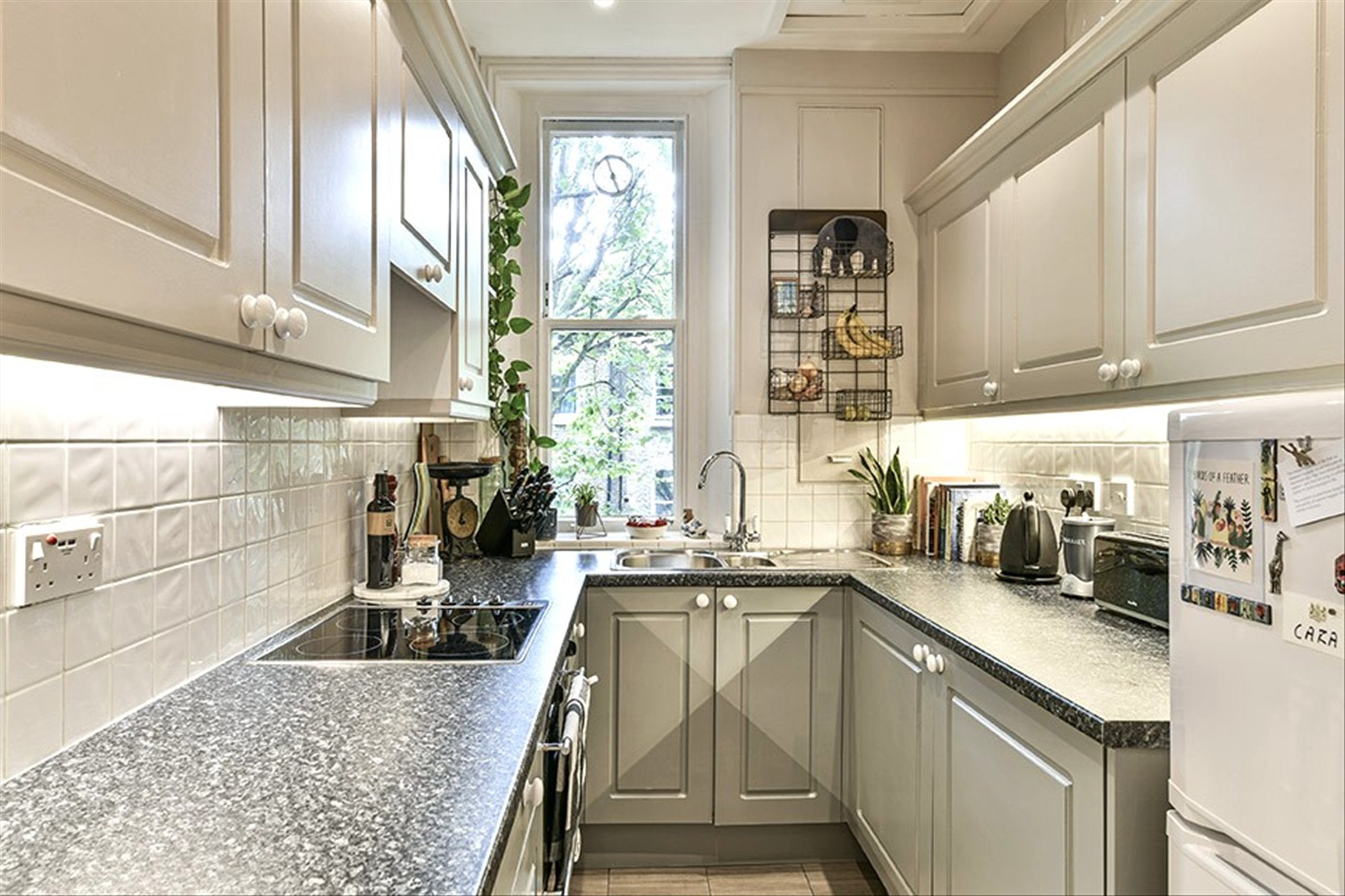 Flat Addison Road in Greater London
