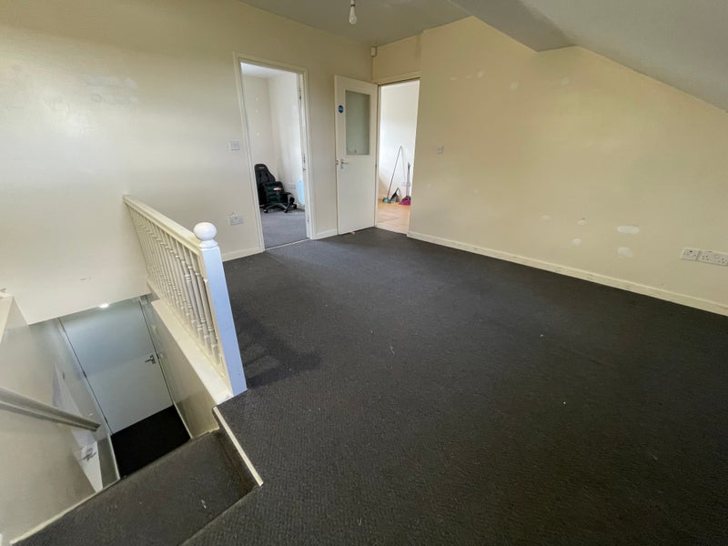 Flat Shireland Road in Sandwell