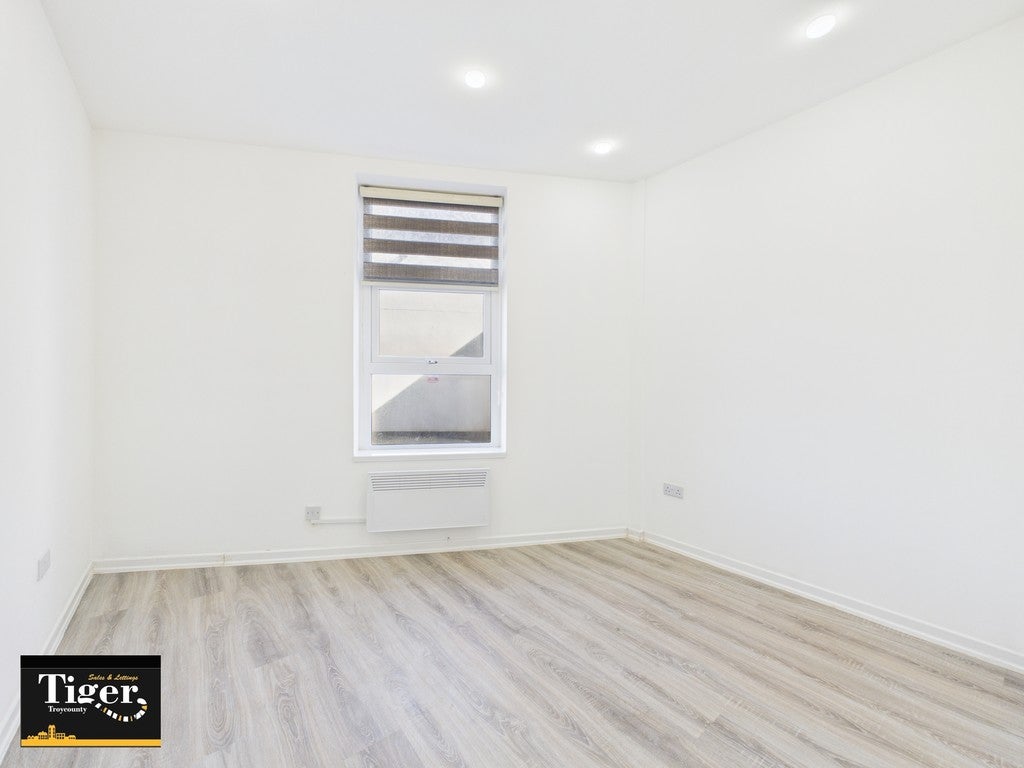 Flat Lansdowne Place in Blackpool