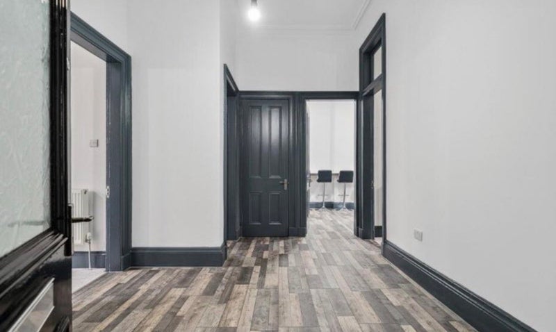 Room Maxwell Road in Glasgow