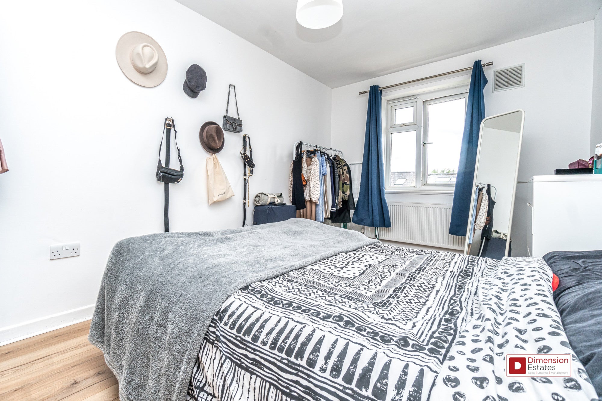 Flat Brodia Road in Greater London