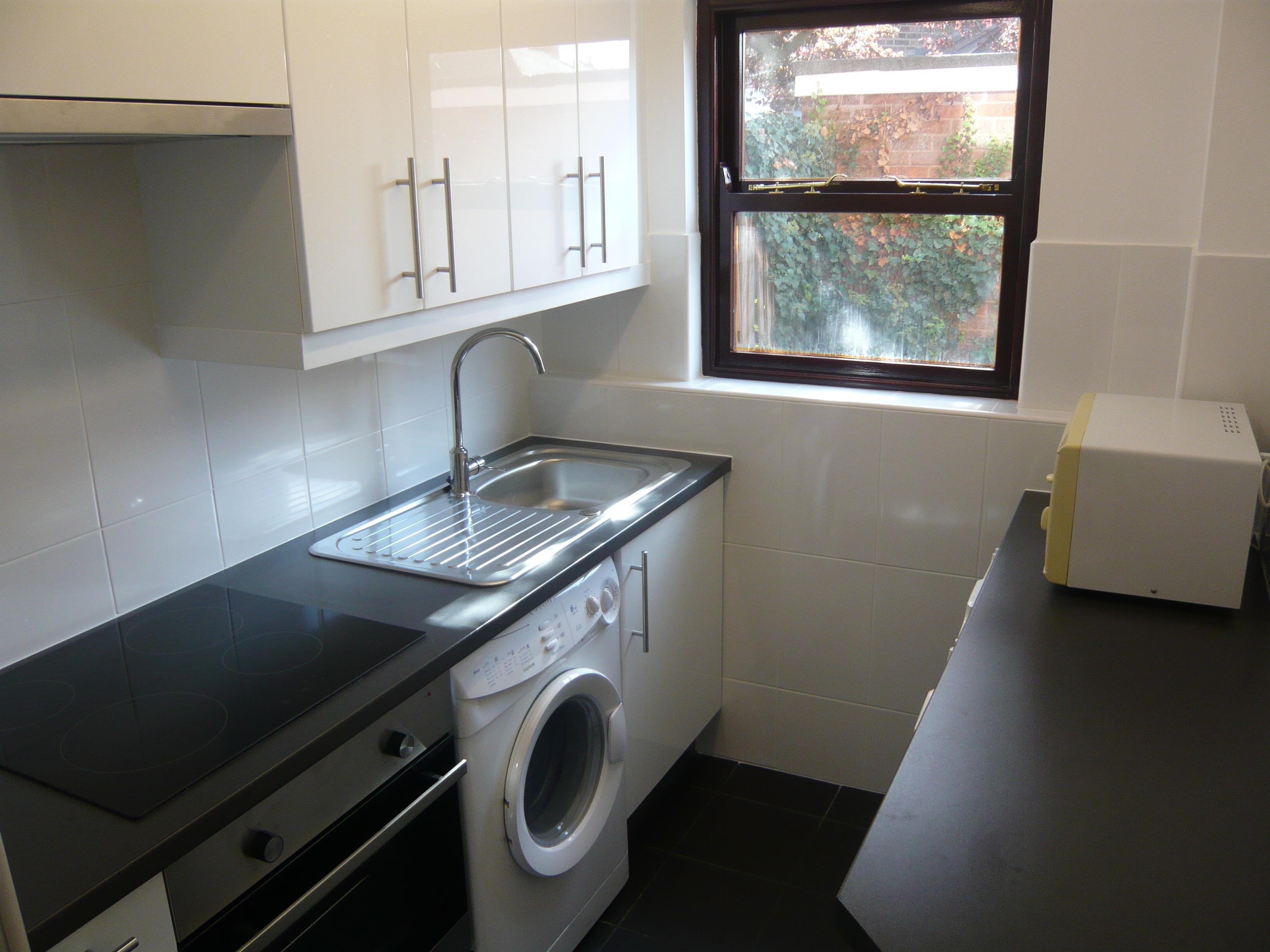 Flat Landseer Road in Leicester