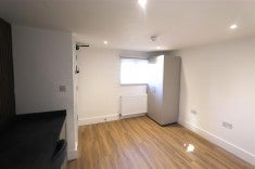 Room North Avenue in Southend-on-Sea