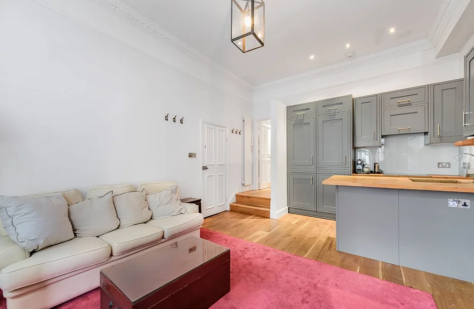 Flat Redcliffe Street in Greater London
